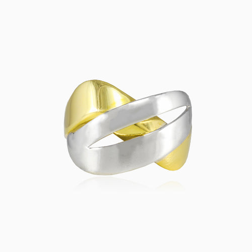 Wide infinity ring