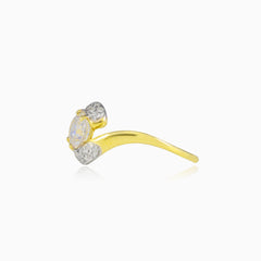  Kroucený prsten ze zlata a kubickými zirkony