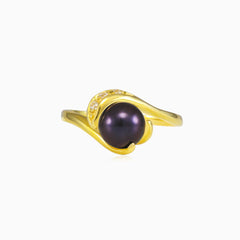 Prsten s černou perlou a kubickými zirkony