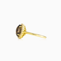 Zlatý oválný prsten s kouřovým topazem