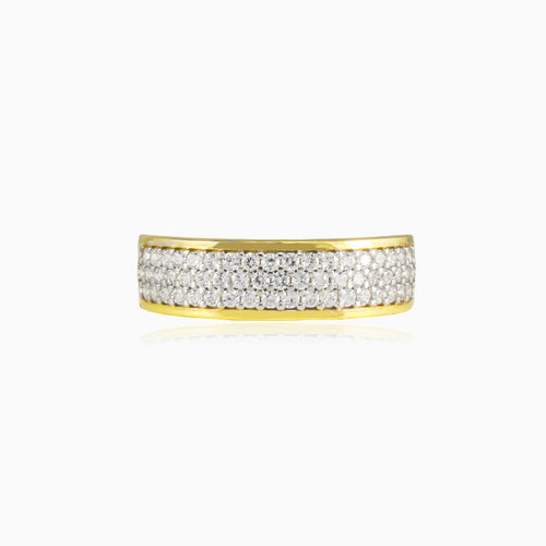 Zlatý prsten s třemi řadami kubických zirkonů